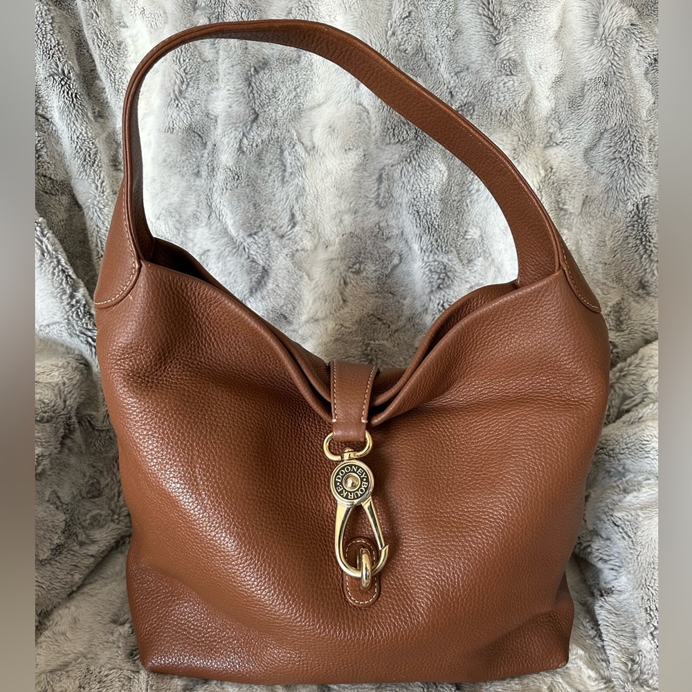 Dooney & Bourke Logo Lock Sachel